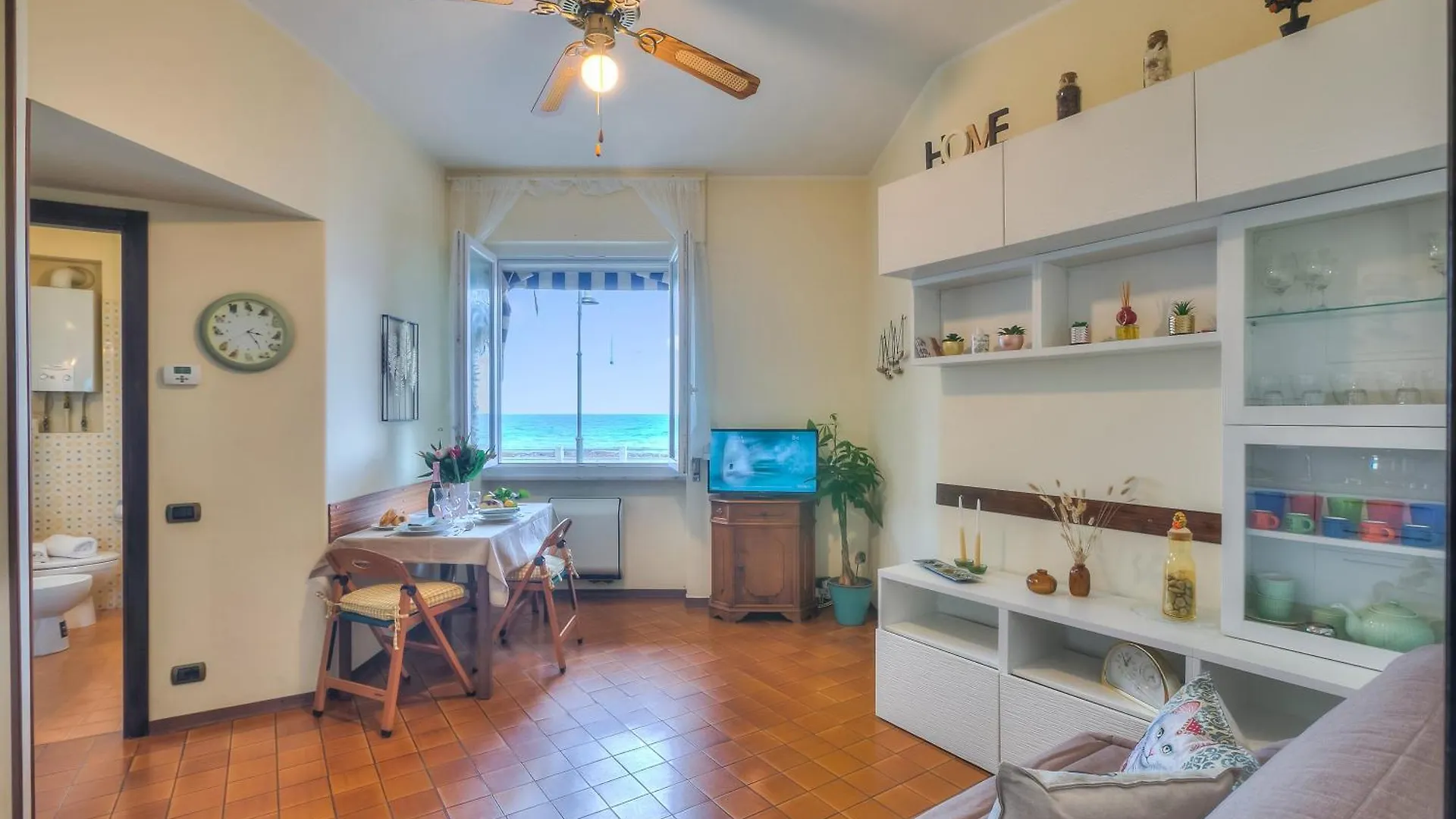 Apartment Mer Vivante - Front Beach - Happy Rentals Albenga Italy